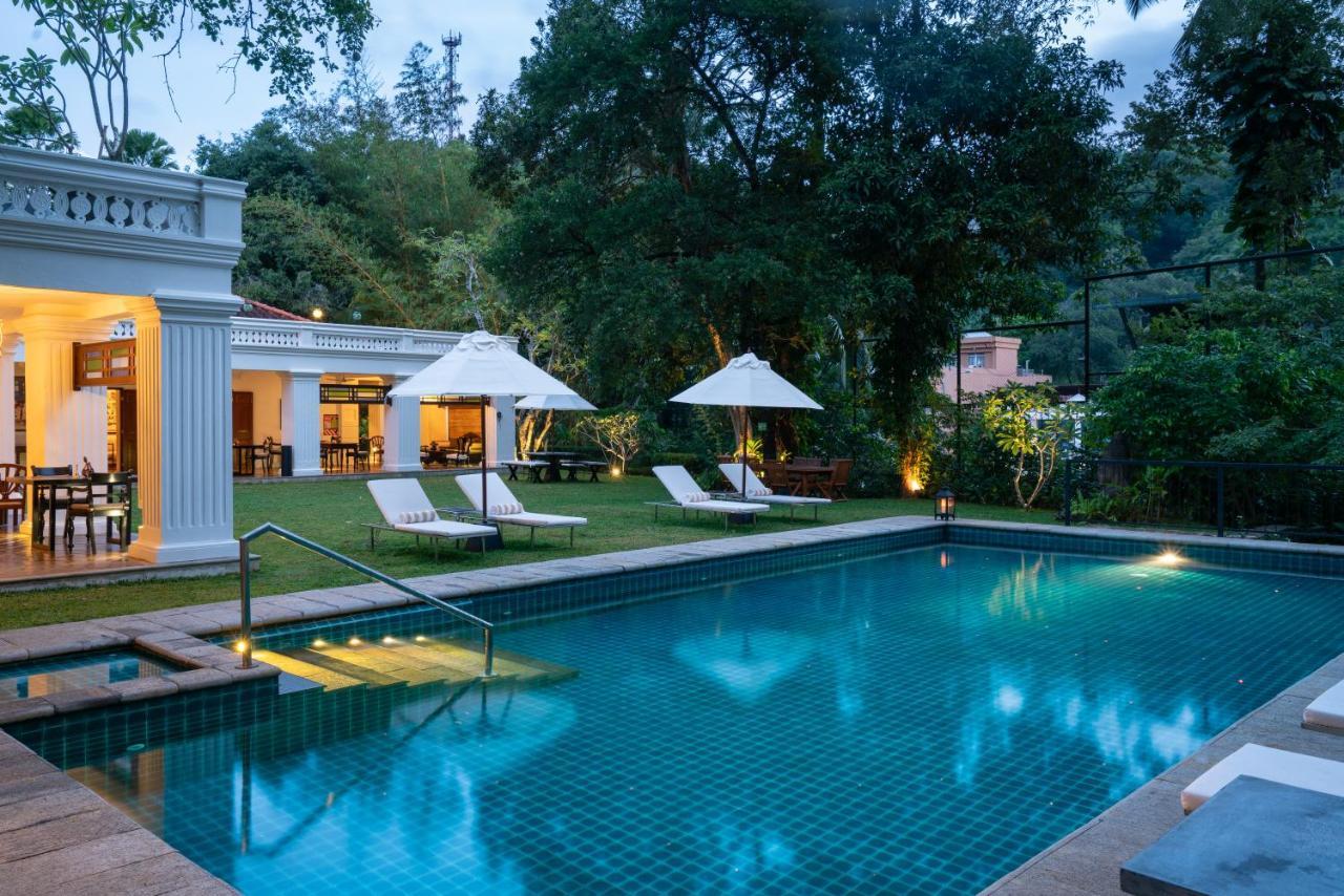 Taru Villas Канди Экстерьер фото
