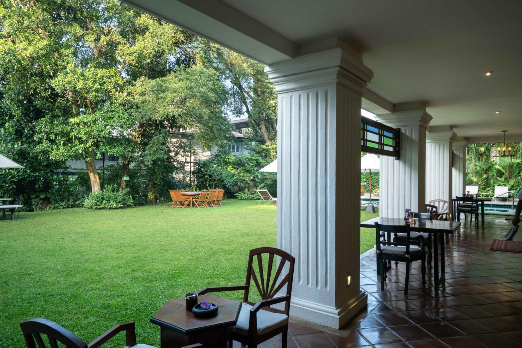Taru Villas Канди Экстерьер фото